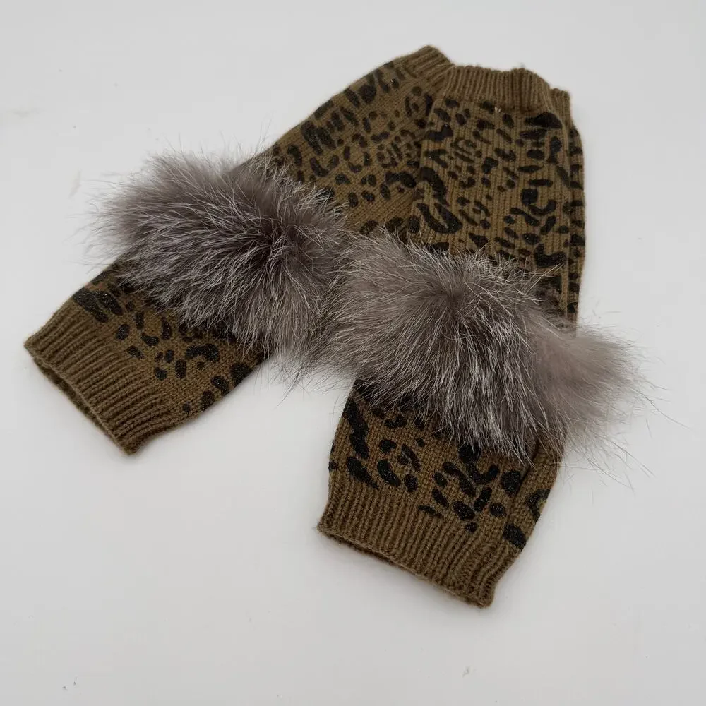 Mitchies Matchings Wrist Warmers Died Blue Fox Skin Gloves Mittens